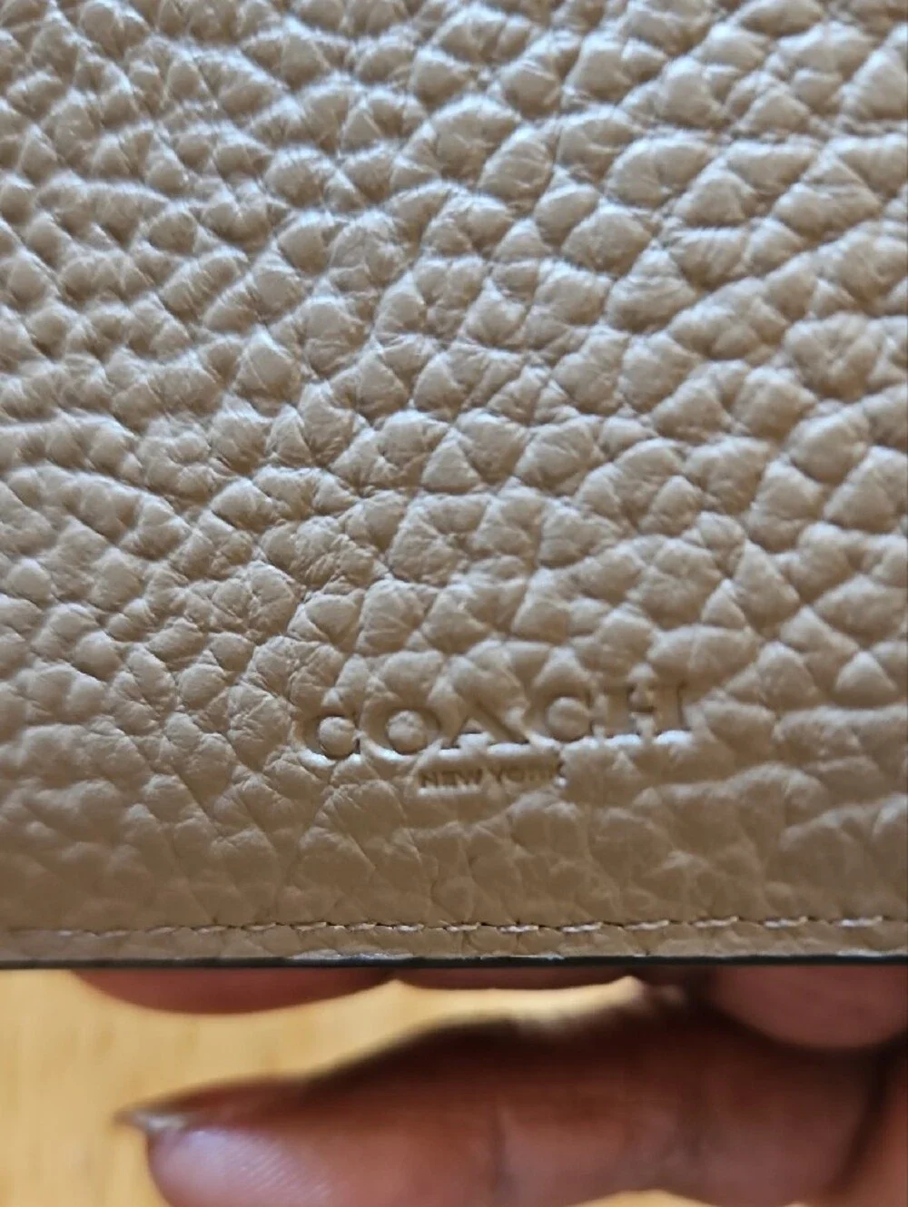 COACH Men's Olive Green Pebbled Leather Bifold Wallet with Embossed Carriage
